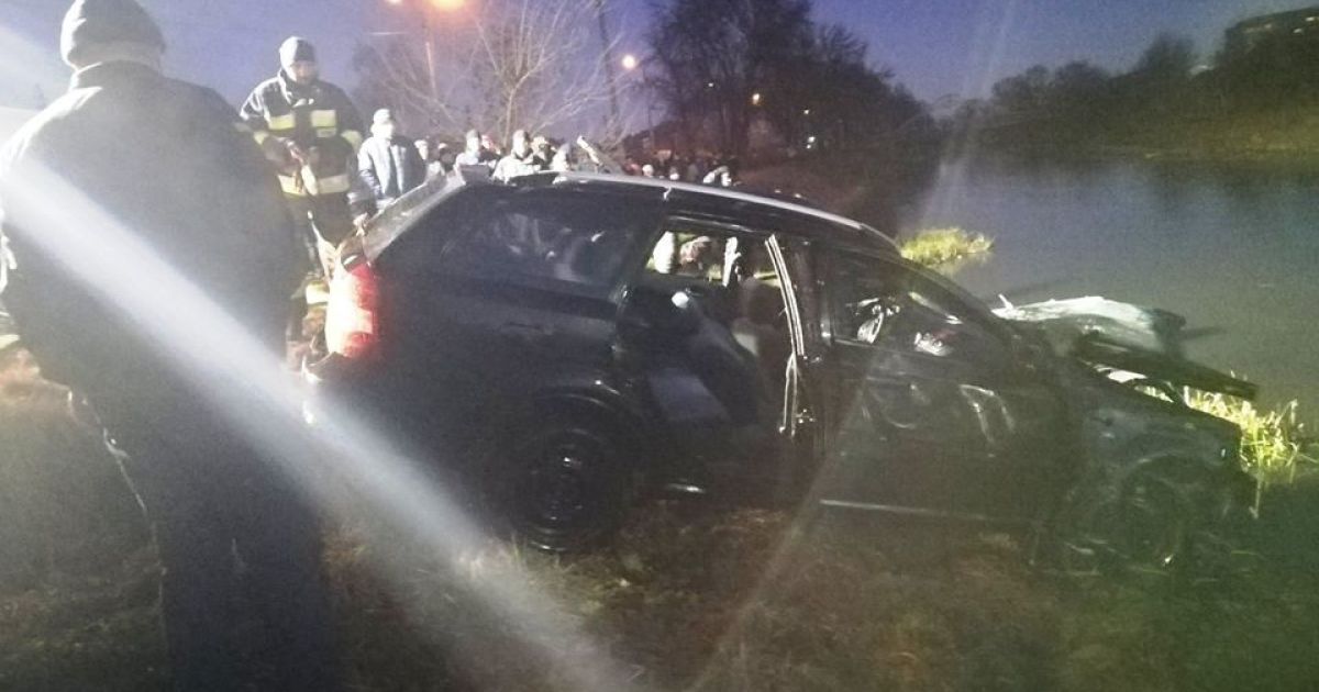 у ніжині втопилось авто_2 / © Управління ДСНС у Чернігівській області