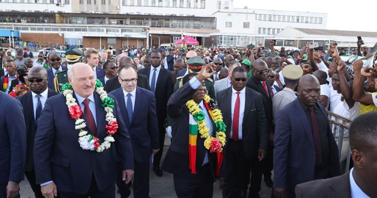 Фото: білоруські пропагандисти