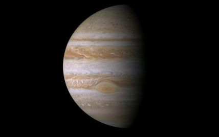 NASA показало нові знімки Юпітера