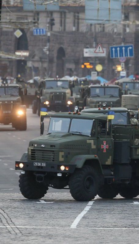 Центр Києва знову застрягне в заторах через генеральну репетицію військового параду
