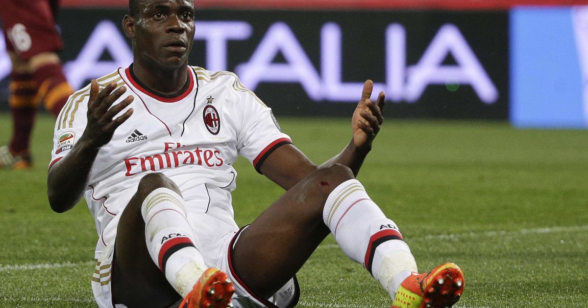 Марио Балотелли может вскоре вновь надеть футболку "Милана".