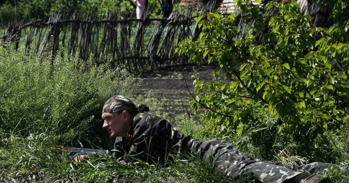 Боевики захватили супермаркет