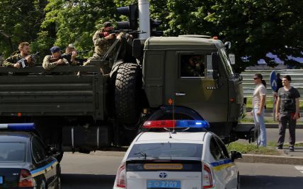 В группы террористов входят крымская "Альфа", "Беркут" и чеченские боевики - командир батальона