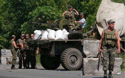 Террористы пускают людей в Донецк только по прописке