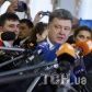 В штабе Порошенко уже поздравляют друг друга, а Гриценко готов помогать будущему президенту