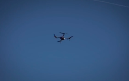 Квадрокоптер впервые перелетел через Ла-Манш