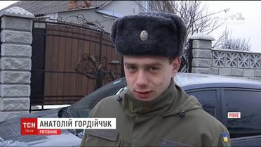 Військовий Нацгвардії врятував школяра, який на озері провалився під лід