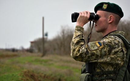 На админгранице с оккупированным Крымом пограничники задержали боевика "ДНР"