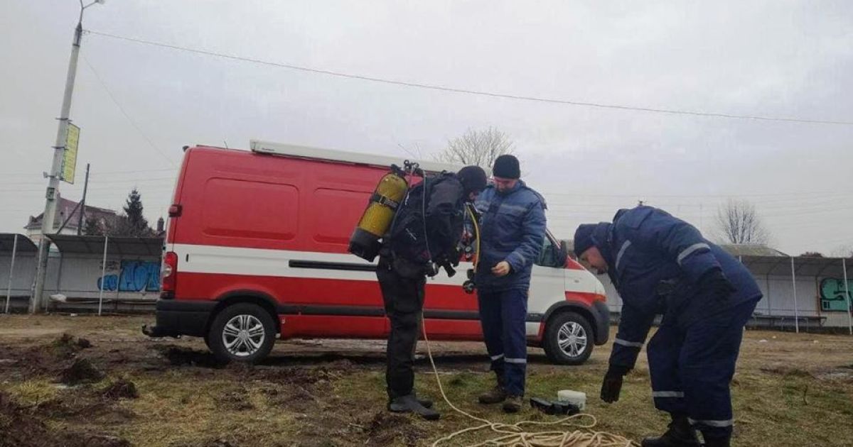 у ніжині втопилось авто_7 / © Управління ДСНС у Чернігівській області