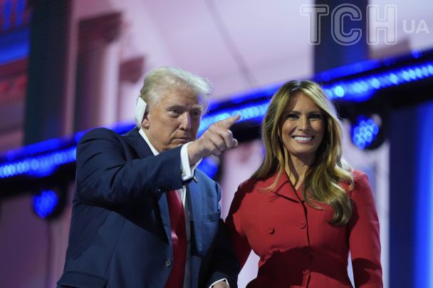 Дональд і Меланія Трампи / © Associated Press