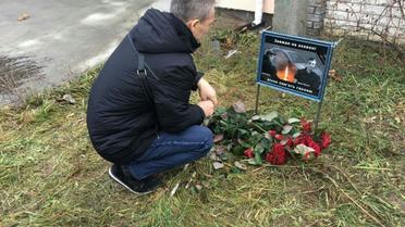 Батько одного з загиблих у Княжичах встановив меморіал на місці трагедії_1 / © Фото Валерії Ковалінської/ТСН