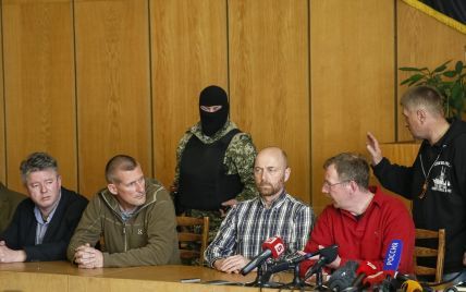 В СБУ насчитали около 40 пленных у сепаратистов в Славянске