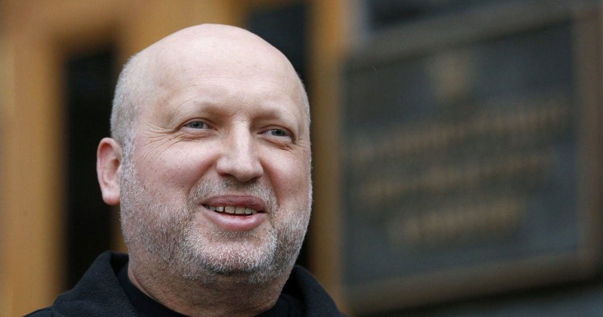 "Це питання перезріло": Турчинов виступає за якнайшвидше введення візового режиму з РФ