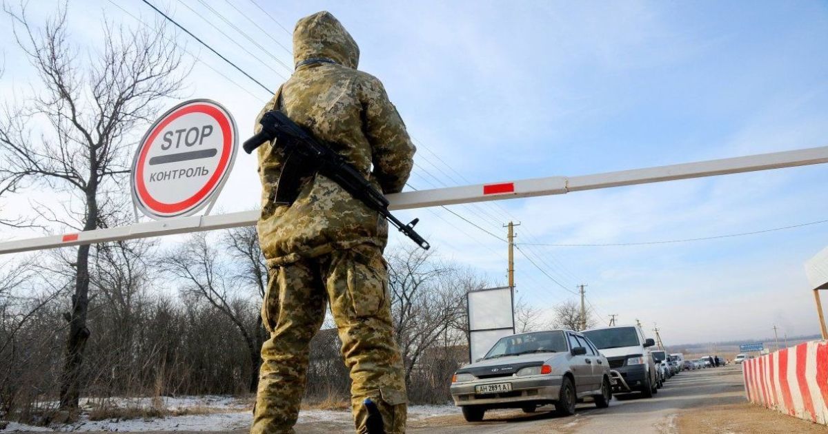 Боевики в течение часа провокационно обстреливали украинских бойцов. Хроника АТО