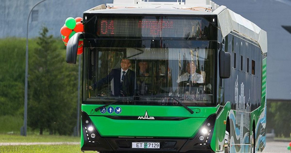 МАЗ представил электрический автобус с запасом хода в 320 км