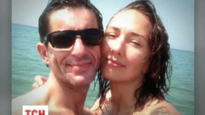 Шкіряк на спецзавдання до Непалу разом з подругою літав за власні кошти