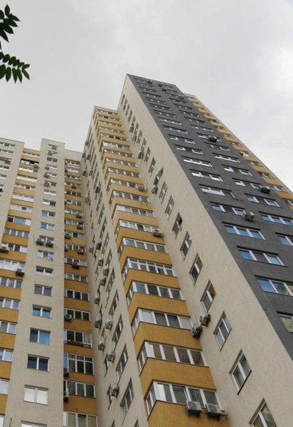 Багатоповерхівка
