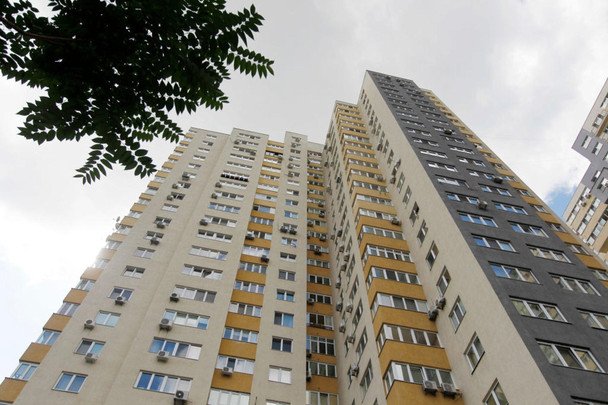 Квартири до 20 тисяч доларів: де в Україні можна придбати “дешеве” житло (фото)