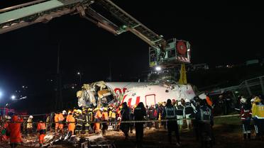 Аварія літака у Стамбулі_13 / © Associated Press