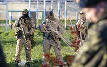 Российские военные обустраивают свои блокпосты в районе Херсонщины