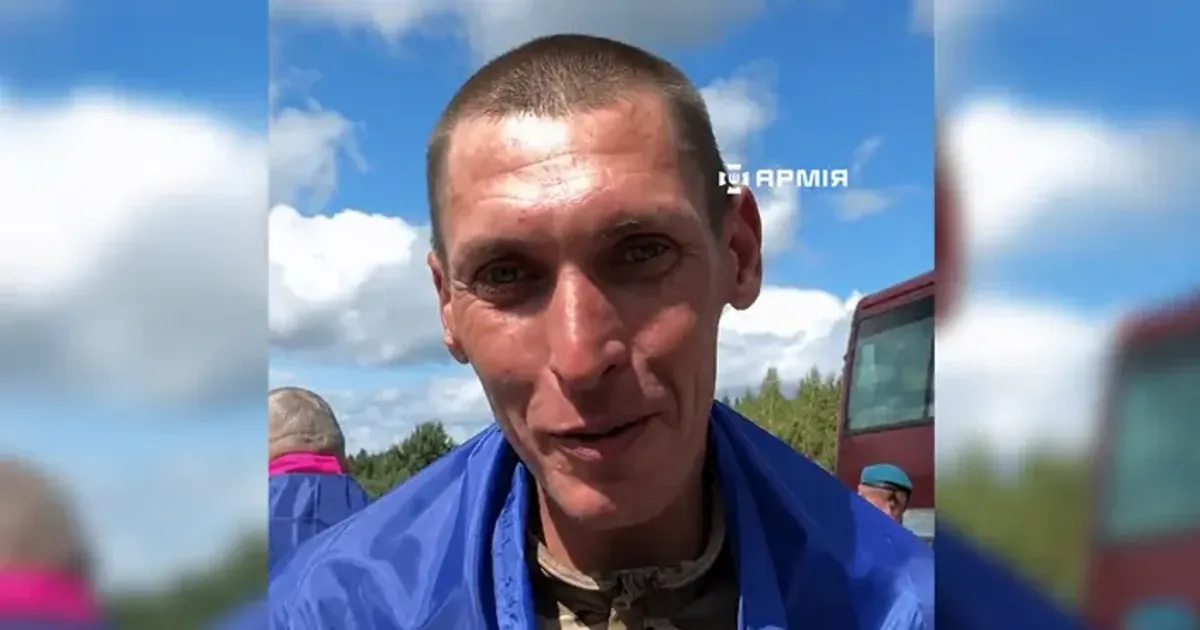 Український захисник повернувся додому після дев'яти років полону - соцмережі