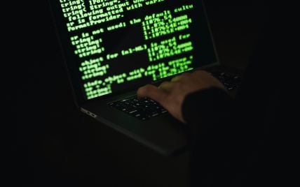 Anonymous зламали Центробанк РФ і обіцяють оприлюднити 35 тисяч файлів, серед яких є і секретні