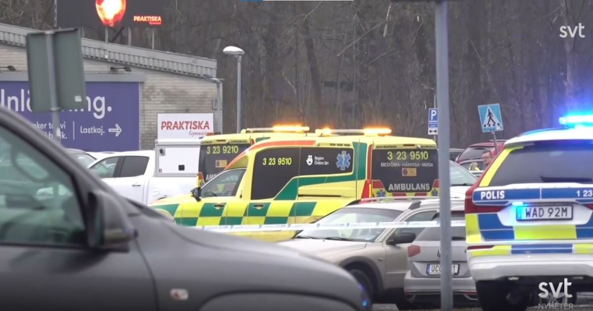 Поліція вже підтвердила близько 10 загиблих і наразі не називає кількість поранених під час стрілянини в школі в Ерберу