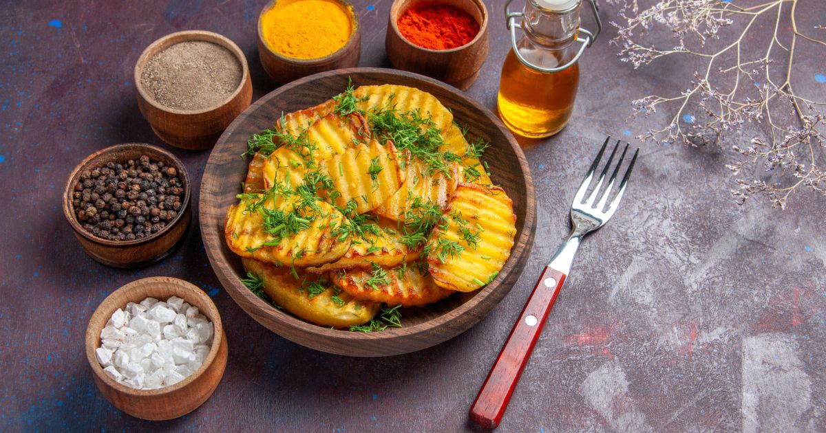 Що робити, щоб картопля не прилипала до сковороди