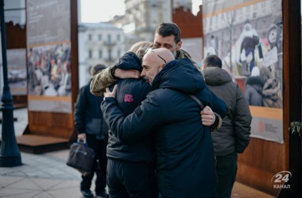 Прощання з полеглим Героєм