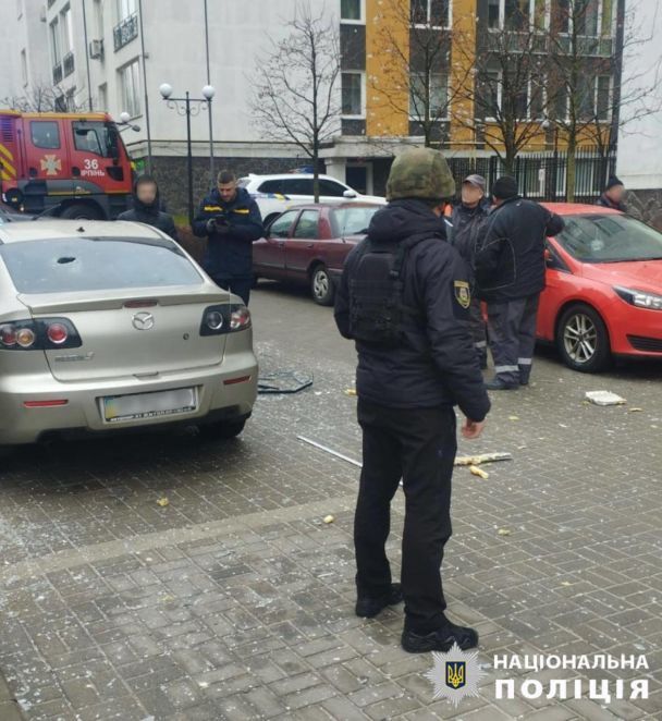 Фото з місця вибуху у квартирі в Ірпені / Фото: Поліція Київщини
