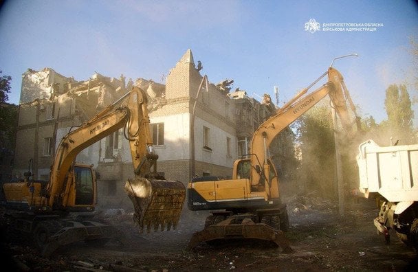 У Дніпрі з-під завалів дістали тіло дитини: подробиці