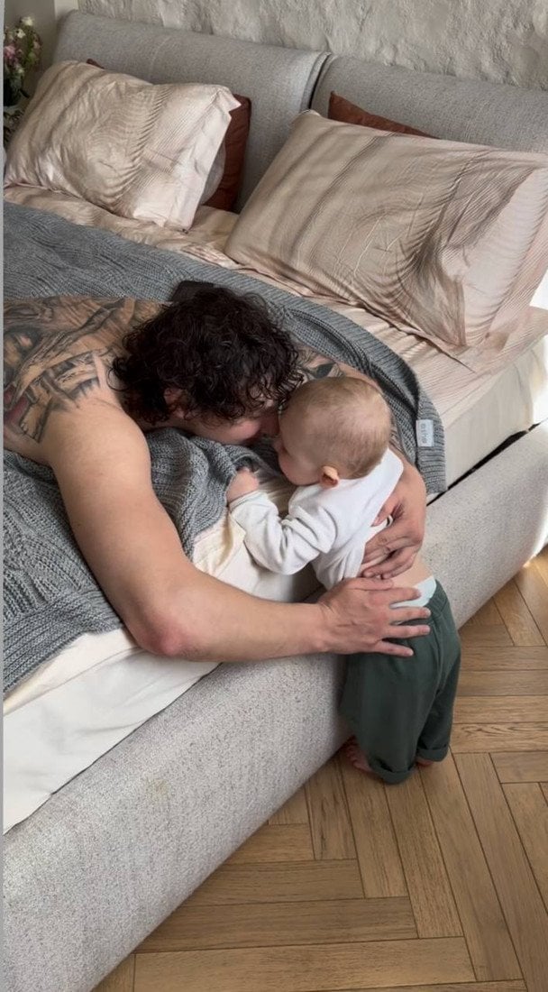 Дмитро Бабчук з сином / © instagram.com/special_my_profession