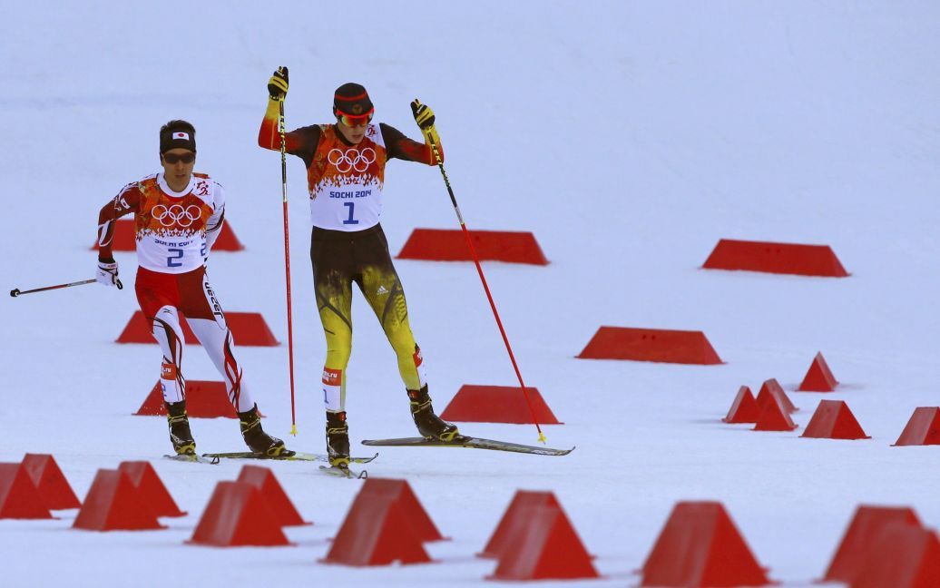 Німець Ерік Френцель і Акіто Ватабе ведуть боротьбу за "золото" / © Reuters