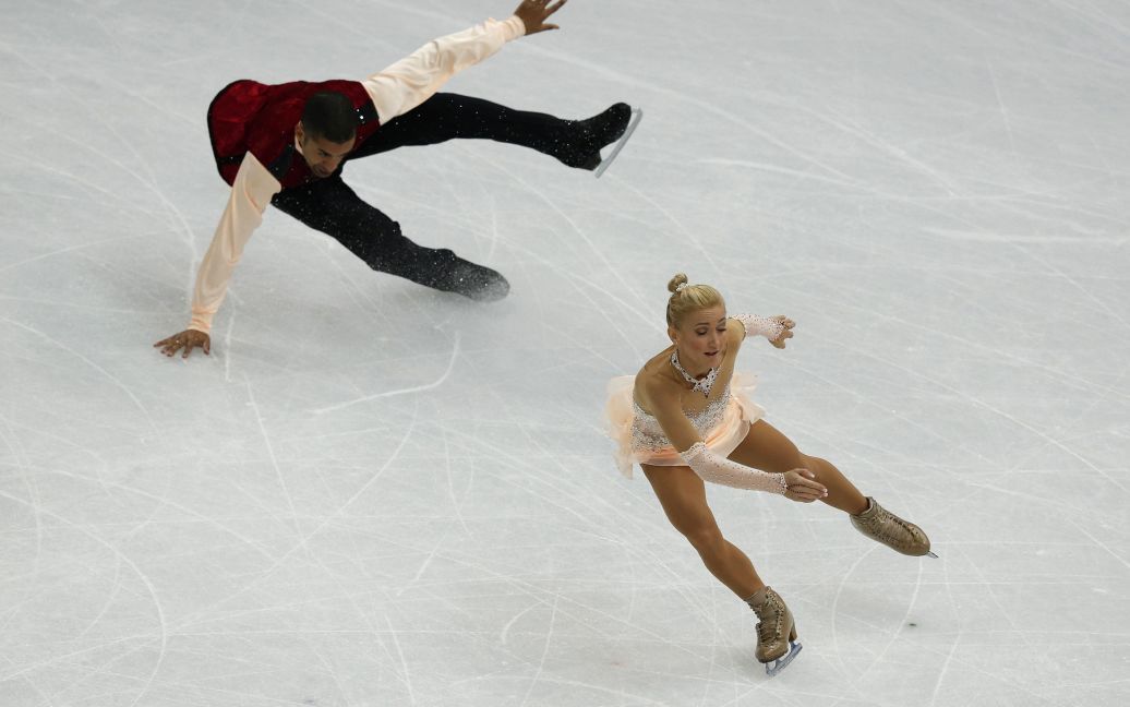 Падіння Альони Савченко і Робіна Шолкови коштували німецькій парі "срібла" / © Reuters