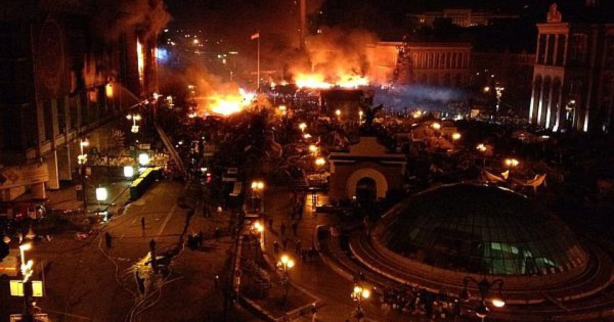 Під ранок на Майдані Незалежності відновилися сутички