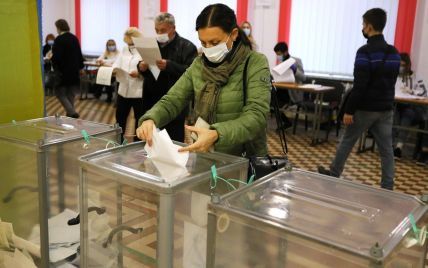 На выборах в Запорожье побеждает Владимир Буряк — данные экзит-пола