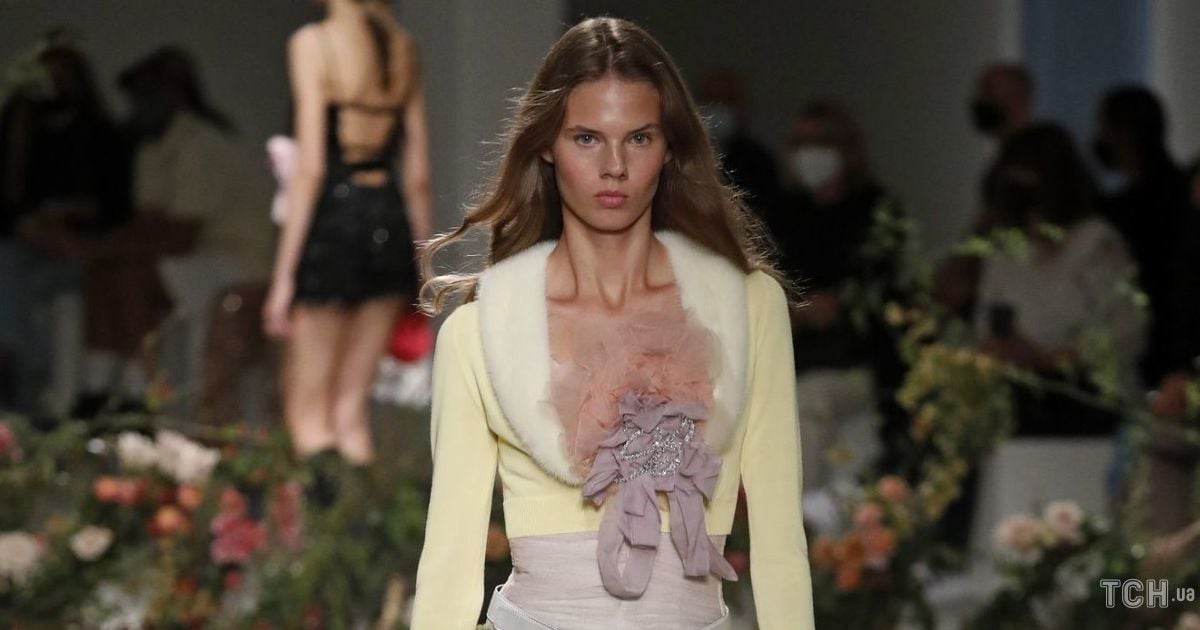 Колекція Blumarine прет-а-порте сезону весна-літо 2021