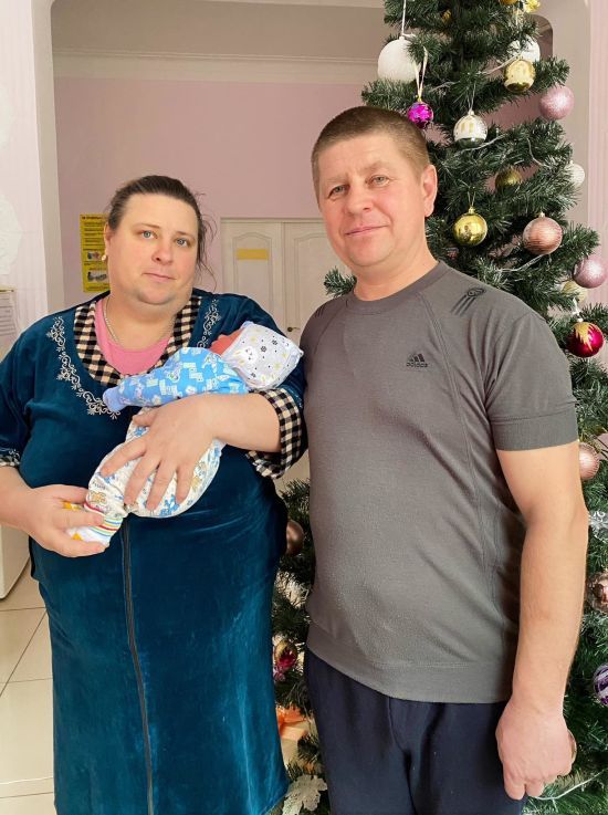 Чекали на дитину 19 років: на Волині у подружжя народився довгоочікуваний первісток (фото)