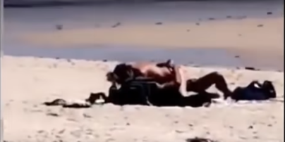 В Австралии засняли пару, которая занималась сексом на самом известном пляже