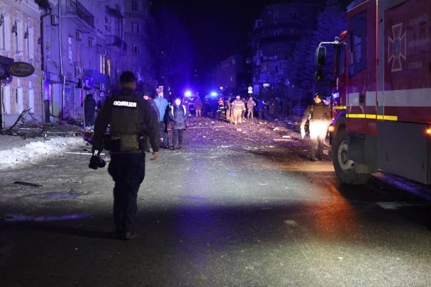 Наслідки ракетного удару по Харкову ввечері 23 січня. / © Олег Синєгубов