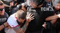 В Одесі активісти з боєм розгромили будівництво біля знаменитого "будинку-стіни"