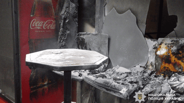 чоловік у СЗЧ спалив кавярню в Києві_4 / © Національна поліція України