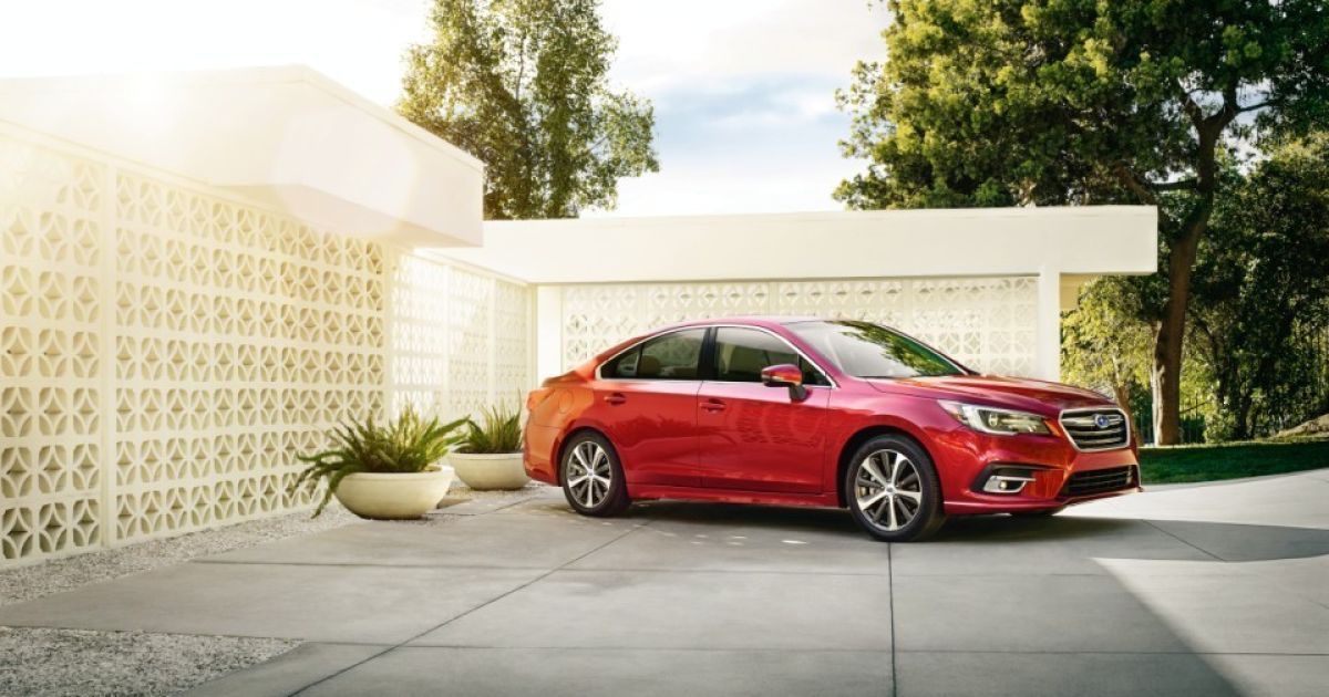 Subaru привезет в Чикаго рестайлинговый седан Legacy
