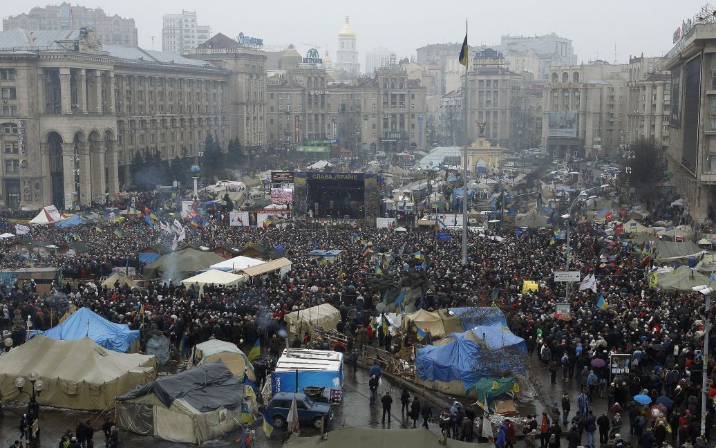 На ювілейне Народне віче прийшли десятки тисяч активістів / © Reuters