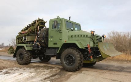 "АвтоКрАЗ" построил военную землеройную машину