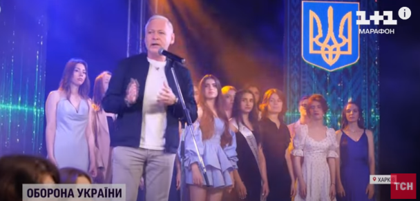 Мэр Харькова на выпускном