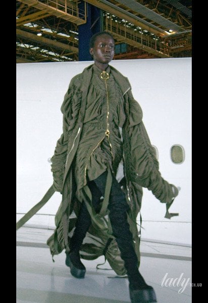 Коллекция Balmain прет-а-порте сезона осень-зима 2021-2022 / © East News