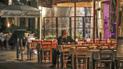 Правительство ослабило карантин для кафе и ресторанов в новогоднюю ночь