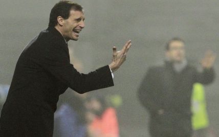 "Милан" уволил тренера после позорного поражения