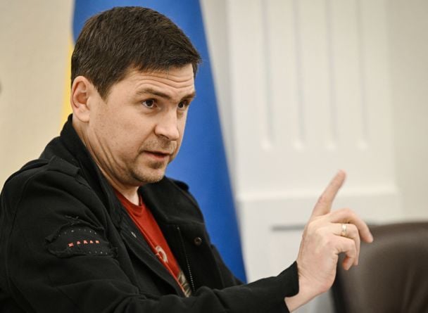 Перемирие в небе: Подоляк заявил о готовности Украины обсуждать этот сценарий